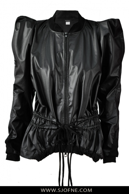 czarna krotka kurtka plussize wieksze romiary zakiet ze skory pufiaste rekawy sjofne black jacket