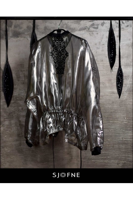 Srebrna kurtka bomberka damska przezroczysta na lato Sjofne silver jacket