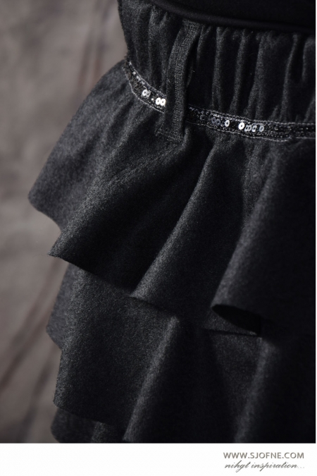 czarna spódnica z falbanami  black skirt with flounce черная юбка с флагом sjofne