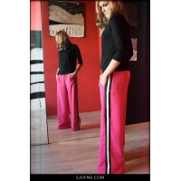Szerokie, różowe spodnie - Stylizacja na co dzień -Sjofne