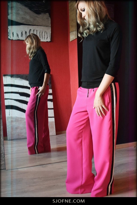 Szerokie luźne spodnie różowe polskiej marki Sjofne  pink pants trousers sjofne