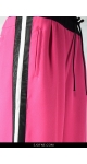Szerokie różowe spodnie z czarno - białym lampasem