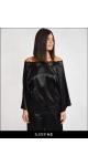 Czarna luźna bluzka z szerokm dekoltem koronką Sjofne  Elegancka odzież domowa